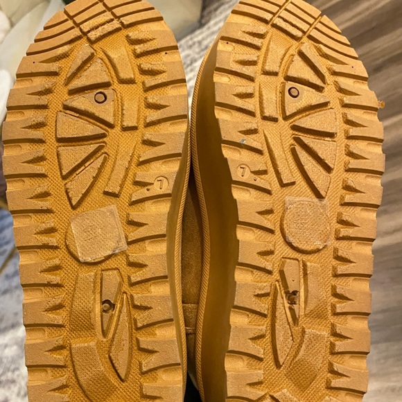 Mini Platform Boots - Picture 11 of 11